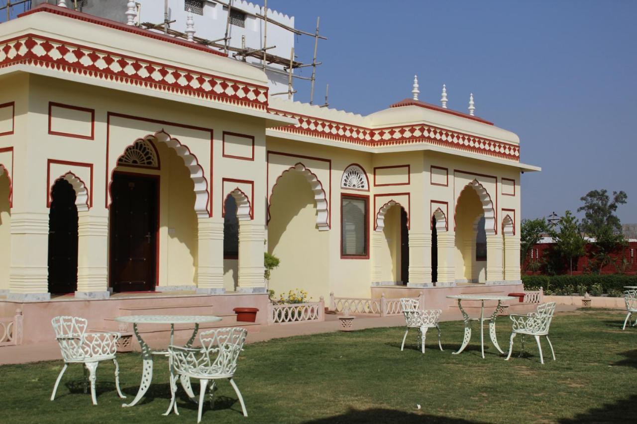 Hotel The Grand Barso Bharatpur Exterior foto