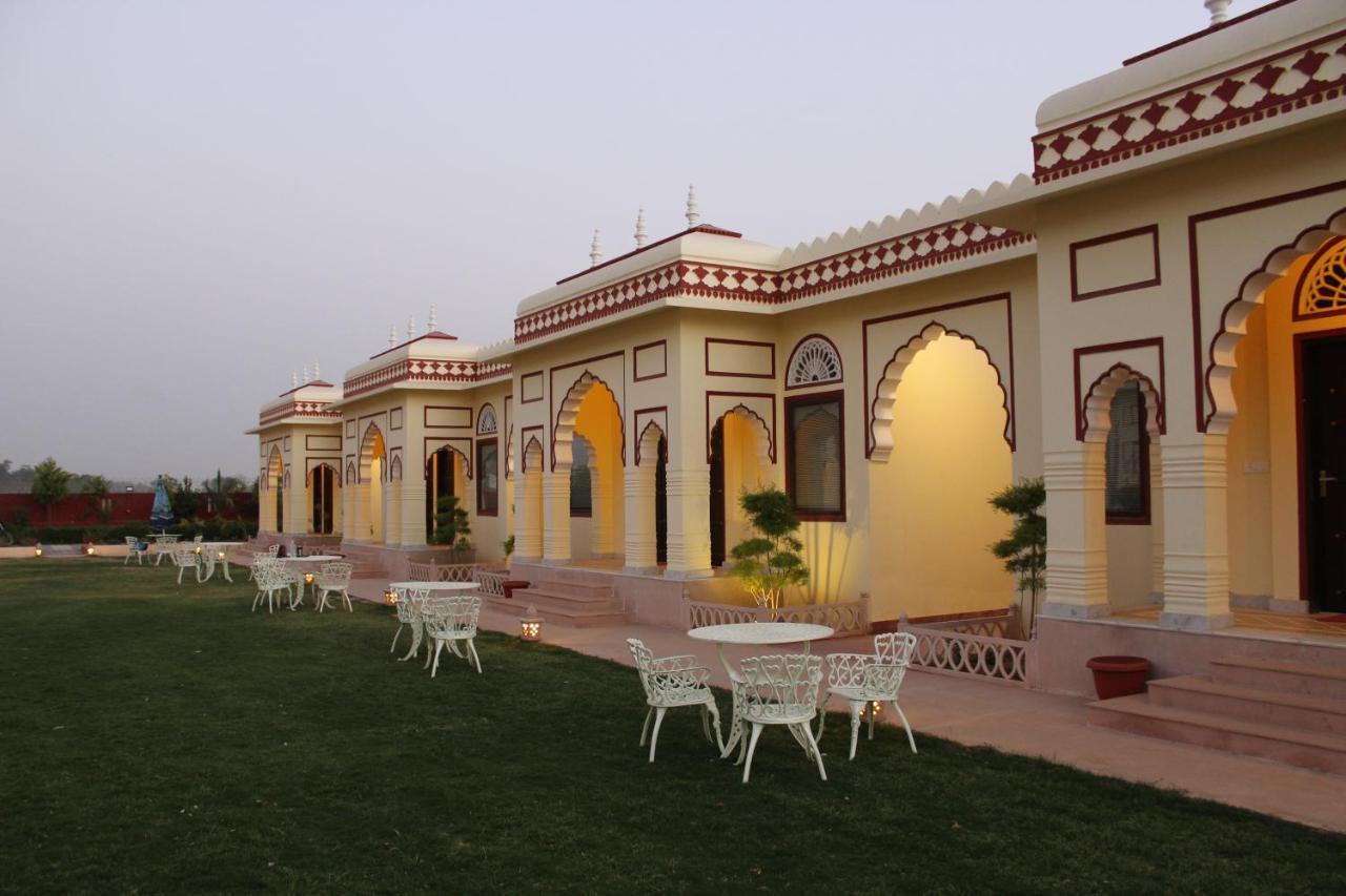 Hotel The Grand Barso Bharatpur Exterior foto