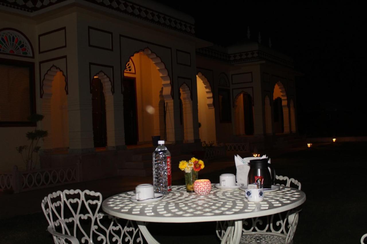 Hotel The Grand Barso Bharatpur Exterior foto