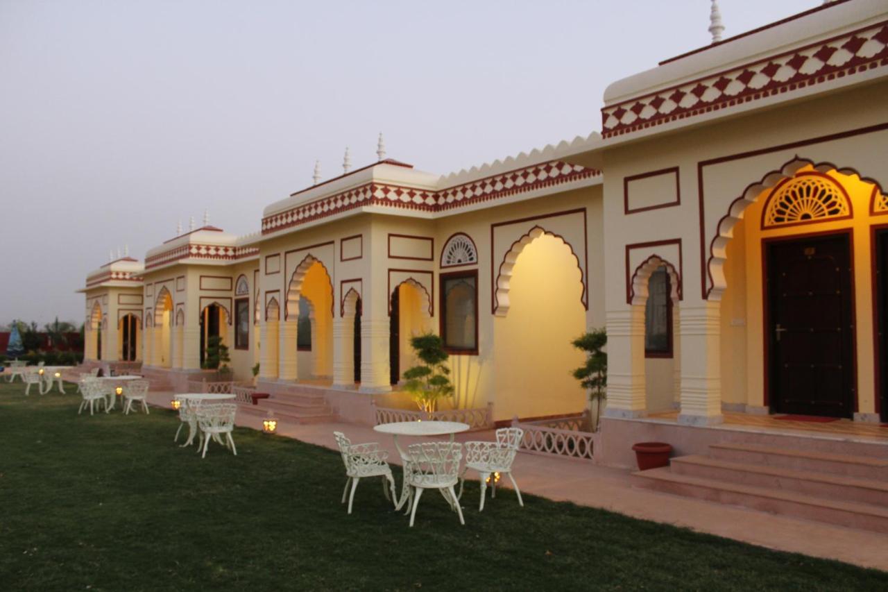 Hotel The Grand Barso Bharatpur Exterior foto